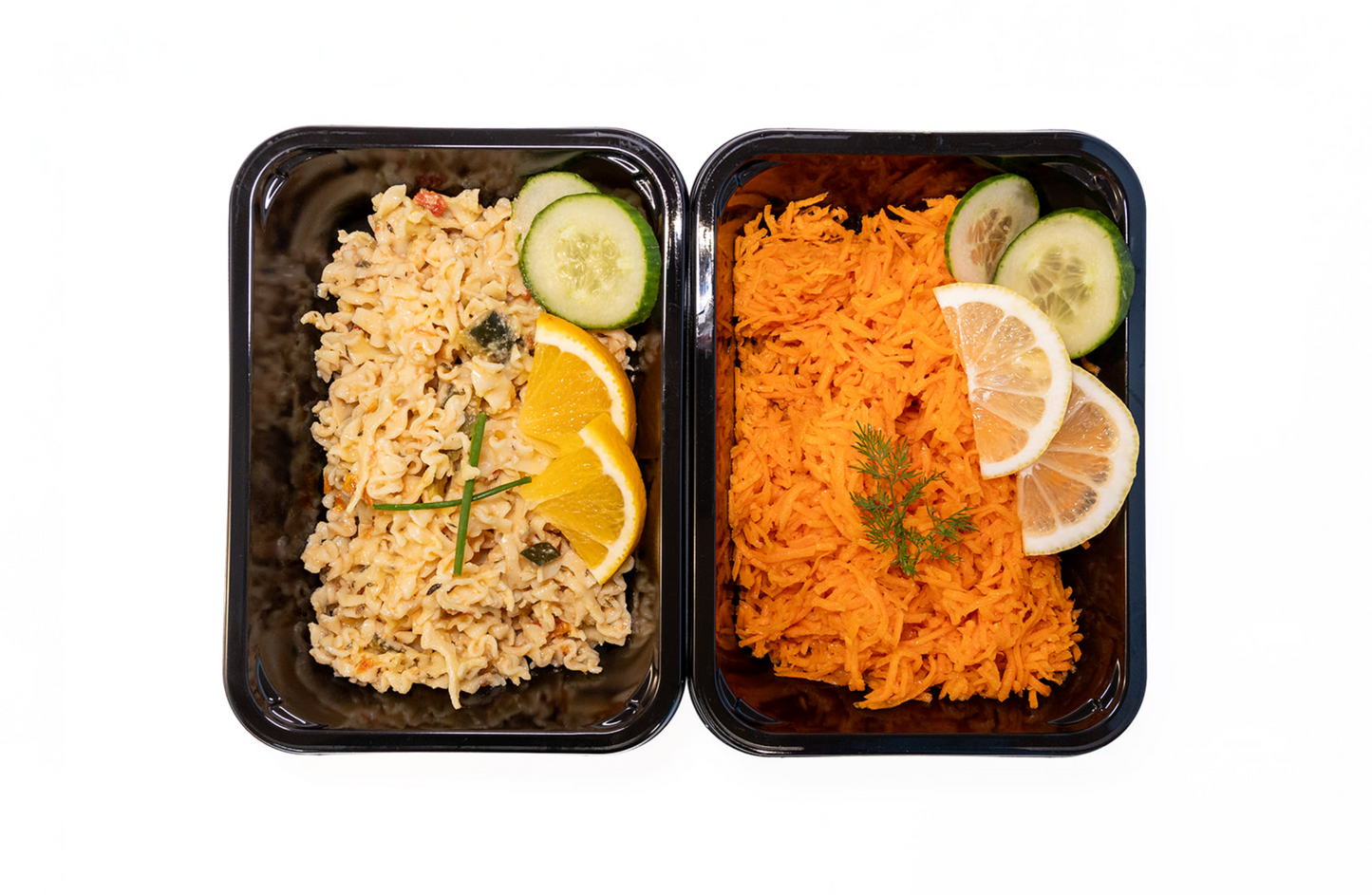 Assortiment de salades composées sur plat - la part